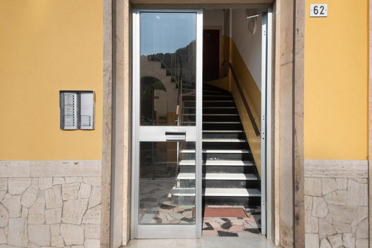 Moneglia Monte Exterior foto